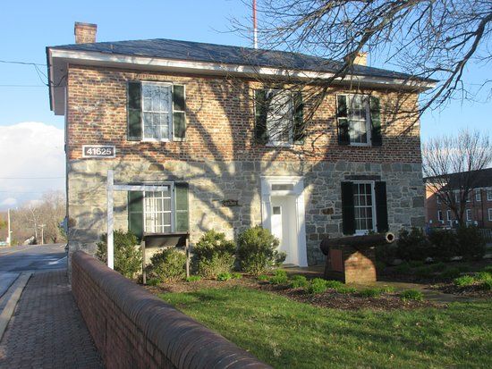 Old Jail Museum & Visitor Center
